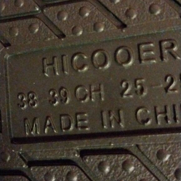 NWT Memory Foam Slip on Slippers for Women Size 7.5-8 - Picture 7 of 7